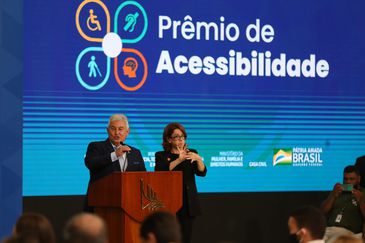 O  ministro da Ciência, Tecnologia e Inovações, Marcos Pontes, participa de solenidade comemorativa ao Dia Internacional dos Direitos das Pessoas com Deficiência