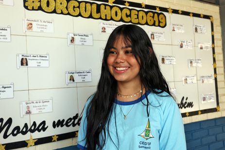 Brasília (DF), 19/02/2025 - Programa Pé-de-Meia. A aluna da escola CED619  da Samambaia, Nicolly Evelyn. Foto: Antônio Cruz/Agência Brasil